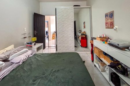 Casa à venda com 181m², 2 quartos e 1 vaga Casa à venda com 181m², 2 quartos e 1 vagaSuíte