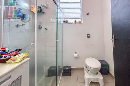 Casa à venda com 181m², 2 quartos e 1 vaga Casa à venda com 181m², 2 quartos e 1 vagaBanheiro