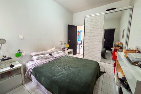 Casa à venda com 181m², 2 quartos e 1 vaga Casa à venda com 181m², 2 quartos e 1 vagaSuíte