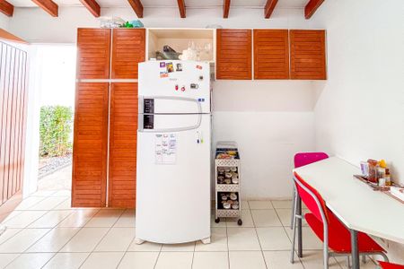 Casa à venda com 181m², 2 quartos e 1 vaga Casa à venda com 181m², 2 quartos e 1 vagaCozinha