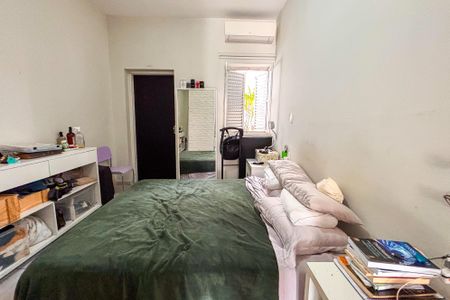 Casa à venda com 181m², 2 quartos e 1 vaga Casa à venda com 181m², 2 quartos e 1 vagaSuíte