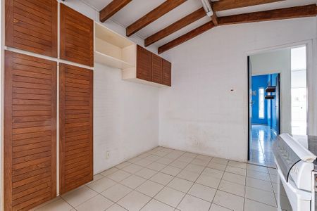 Casa à venda com 181m², 3 quartos e 2 vagasCozinha