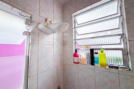 Casa à venda com 181m², 2 quartos e 1 vaga Casa à venda com 181m², 2 quartos e 1 vagaBanheiro da Suíte