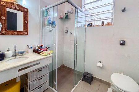 Casa à venda com 181m², 2 quartos e 1 vaga Casa à venda com 181m², 2 quartos e 1 vagaBanheiro