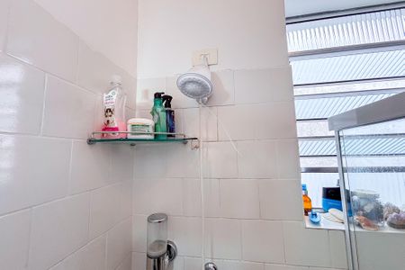 Casa à venda com 181m², 2 quartos e 1 vaga Casa à venda com 181m², 2 quartos e 1 vagaBanheiro