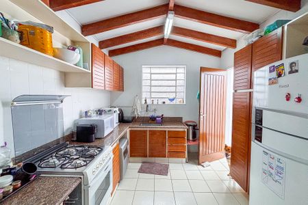 Casa à venda com 181m², 2 quartos e 1 vaga Casa à venda com 181m², 2 quartos e 1 vagaCozinha