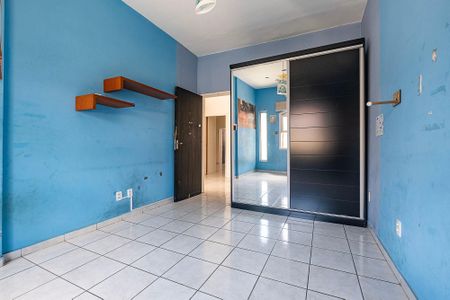 Casa à venda com 181m², 3 quartos e 2 vagasQuarto 