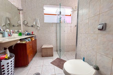 Casa à venda com 181m², 2 quartos e 1 vaga Casa à venda com 181m², 2 quartos e 1 vagaBanheiro da Suíte