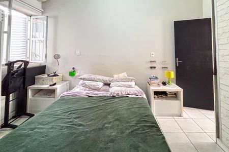 Casa à venda com 181m², 2 quartos e 1 vaga Casa à venda com 181m², 2 quartos e 1 vagaSuíte