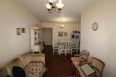 Apartamento à venda com 86m², 2 quartos e 1 vagaSala