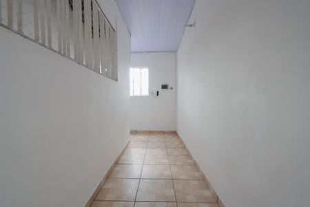Casa de condomínio para alugar com 65m², 2 quartos e sem vagaCorredor de entrada