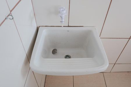 Casa de condomínio para alugar com 65m², 2 quartos e sem vagaCozinha e área de serviço