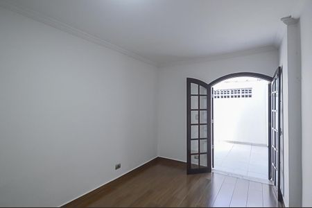 Casa à venda com 370m², 3 quartos e 5 vagas Casa à venda com 370m², 3 quartos e 5 vagasSuíte 2