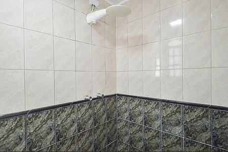 Casa à venda com 370m², 3 quartos e 5 vagas Casa à venda com 370m², 3 quartos e 5 vagasBanheiro de serviço 1