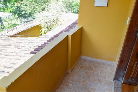 Casa de condomínio para alugar com 55m², 1 quarto e 1 vaga Casa de condomínio para alugar com 55m², 1 quarto e 1 vagaVaranda