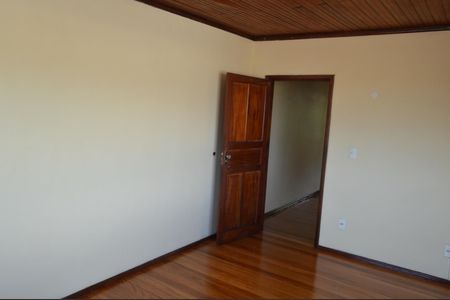 Casa de condomínio para alugar com 55m², 1 quarto e 1 vaga Casa de condomínio para alugar com 55m², 1 quarto e 1 vagaQuarto