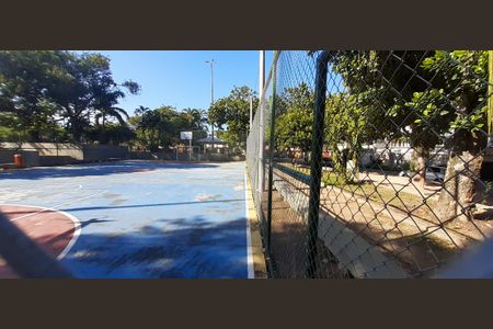 Casa de condomínio para alugar com 55m², 1 quarto e 1 vaga Casa de condomínio para alugar com 55m², 1 quarto e 1 vagaQuadra Poliesportiva