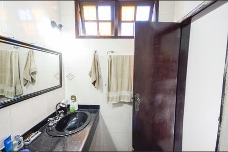 Casa à venda com 400m², 3 quartos e 1 vaga Casa à venda com 400m², 3 quartos e 1 vagaBanheiro da Suíte