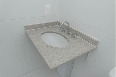 Apartamento à venda com 66m², 2 quartos e 1 vagaBanheiro da Suíte