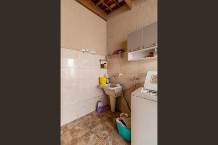 Casa à venda com 190m², 3 quartos e 4 vagasÁrea de Serviço