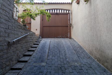 Casa à venda com 190m², 3 quartos e 4 vagasQuintal