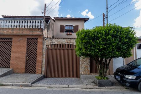 Casa à venda com 190m², 3 quartos e 4 vagasFachada