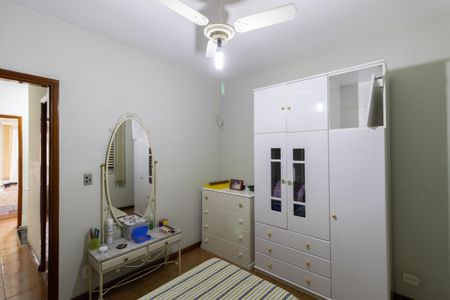 Casa à venda com 98m², 2 quartos e 2 vagasQuarto 2