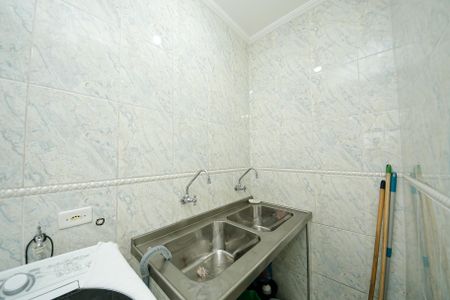 Casa para alugar com 337m², 8 quartos e 3 vagas Casa para alugar com 337m², 8 quartos e 3 vagasÁrea de Serviço