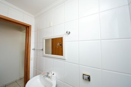 Casa para alugar com 337m², 8 quartos e 3 vagas Casa para alugar com 337m², 8 quartos e 3 vagascasa 2 -Banheiro Área gourmet