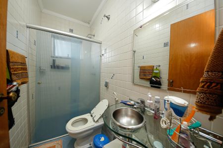 Casa para alugar com 337m², 8 quartos e 3 vagas Casa para alugar com 337m², 8 quartos e 3 vagascasa 2 -Banheiro