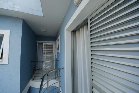 Casa para alugar com 337m², 8 quartos e 3 vagas Casa para alugar com 337m², 8 quartos e 3 vagascasa 2 -Varanda Quarto 2