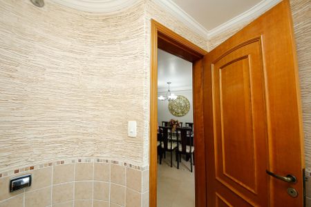 Casa para alugar com 337m², 8 quartos e 3 vagas Casa para alugar com 337m², 8 quartos e 3 vagascasa 2 - Lavabo Sala