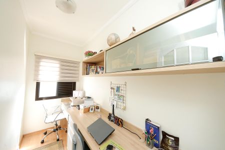 Casa para alugar com 337m², 8 quartos e 3 vagas Casa para alugar com 337m², 8 quartos e 3 vagasQuarto 2