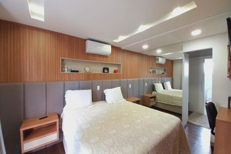 Casa de condomínio à venda com 272m², 3 quartos e 3 vagasQuarto 3 - Suíte