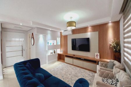 Casa de condomínio à venda com 272m², 3 quartos e 3 vagasSala