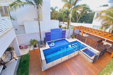 Casa de condomínio à venda com 272m², 3 quartos e 3 vagasVista da Varanda da Suíte 3