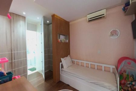 Casa de condomínio à venda com 272m², 3 quartos e 3 vagasQuarto 1 - Suíte