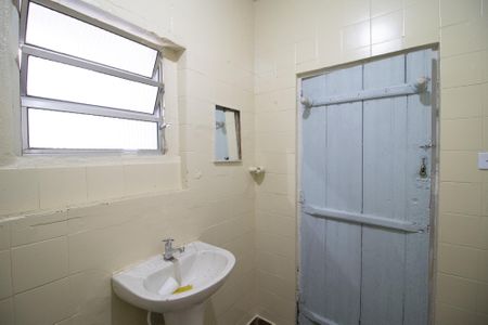 Casa à venda com 204m², 5 quartos e 2 vagasBanheiro 