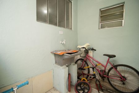 Casa à venda com 204m², 5 quartos e 2 vagasÁrea de Serviço 2