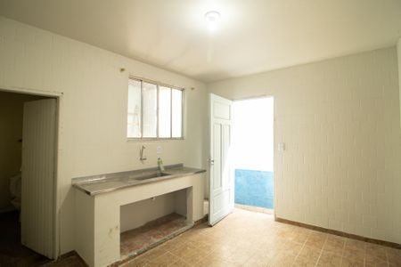 Casa à venda com 204m², 5 quartos e 2 vagasCozinha 2