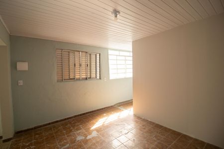 Casa à venda com 204m², 5 quartos e 2 vagasSala casa 2