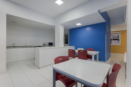 Apartamento para alugar com 68m², 3 quartos e 1 vagaÁrea comum - Salão de festas