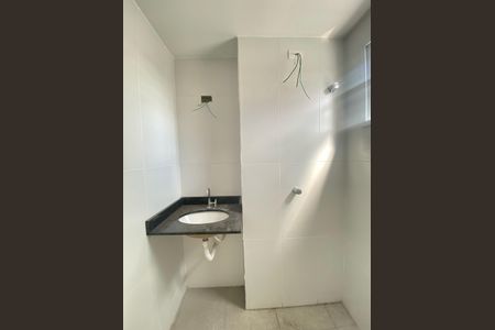 Apartamento para alugar com 56m², 2 quartos e 1 vaga Apartamento para alugar com 56m², 2 quartos e 1 vagaBanheiro da Suite