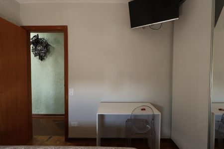 Apartamento à venda com 160m², 3 quartos e 2 vagas Apartamento à venda com 160m², 3 quartos e 2 vagasQuarto 1