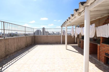 Apartamento à venda com 160m², 3 quartos e 2 vagas Apartamento à venda com 160m², 3 quartos e 2 vagasTerraço
