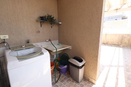 Apartamento à venda com 160m², 3 quartos e 2 vagas Apartamento à venda com 160m², 3 quartos e 2 vagasÁrea de Serviço