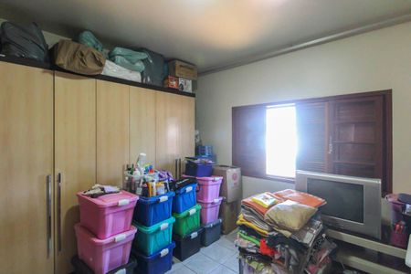 Casa à venda com 210m², 4 quartos e 6 vagasQuarto 3