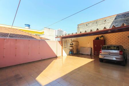 Casa à venda com 210m², 4 quartos e 6 vagasQuintal