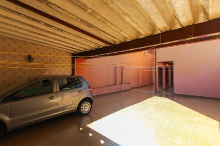 Casa à venda com 210m², 4 quartos e 6 vagasQuintal