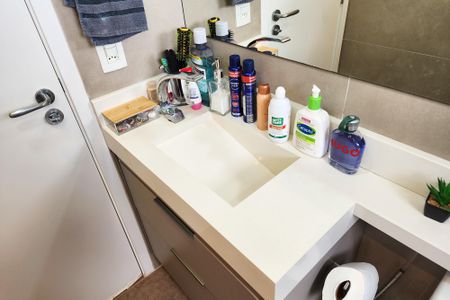 Apartamento à venda com 53m², 2 quartos e 1 vagaBanheiro 